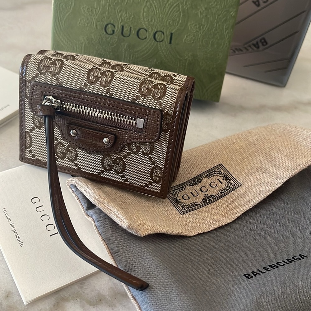 New Authentic GUCCI BALENCIAGA Collab Wallet - Limited Edition! Brown GG Canvas